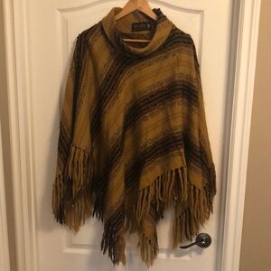 Vintage AROLA 1970s (made in Finland) Poncho